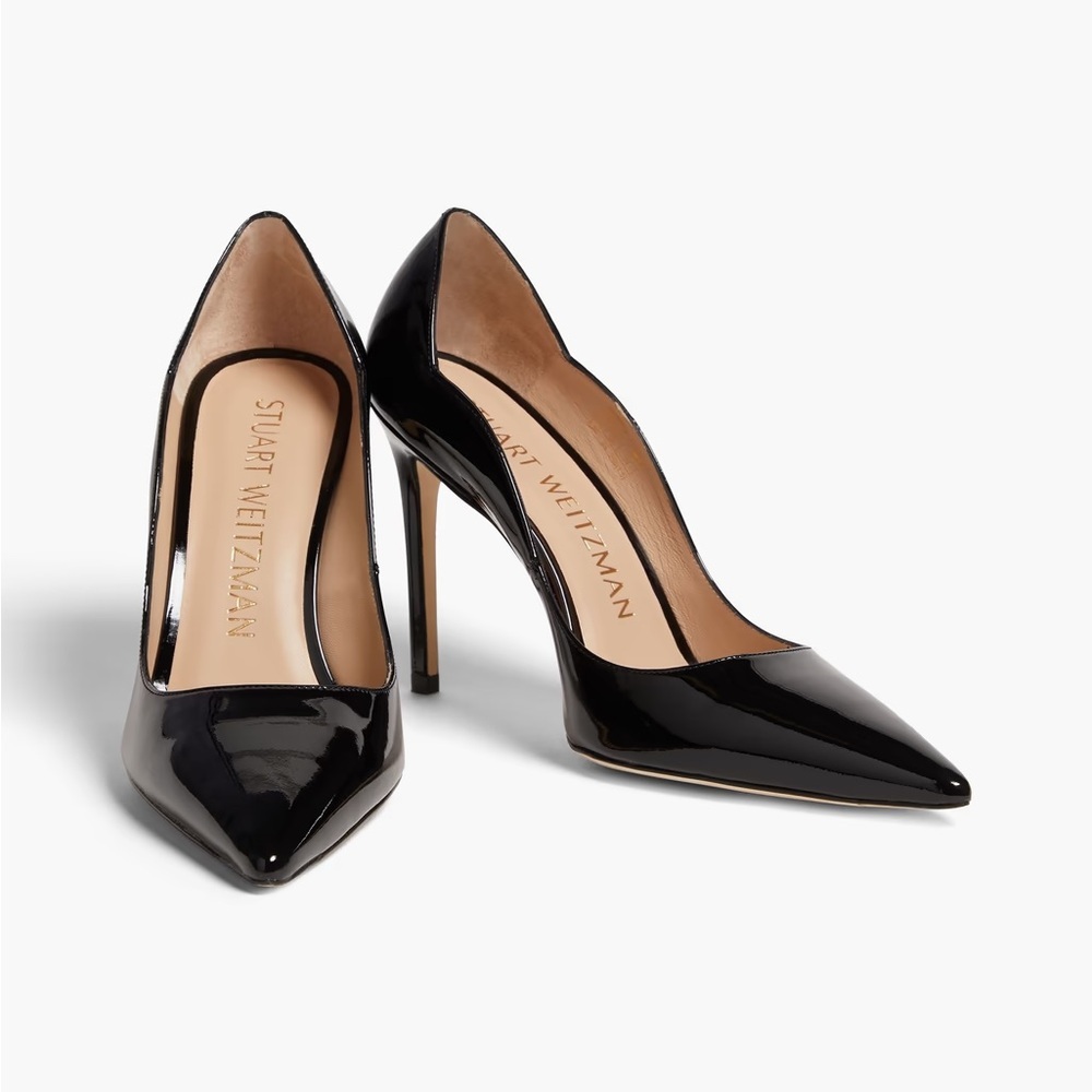 Stuart Weitzman 100 scalloped patent-leather pumps. - Picture 2 of 9